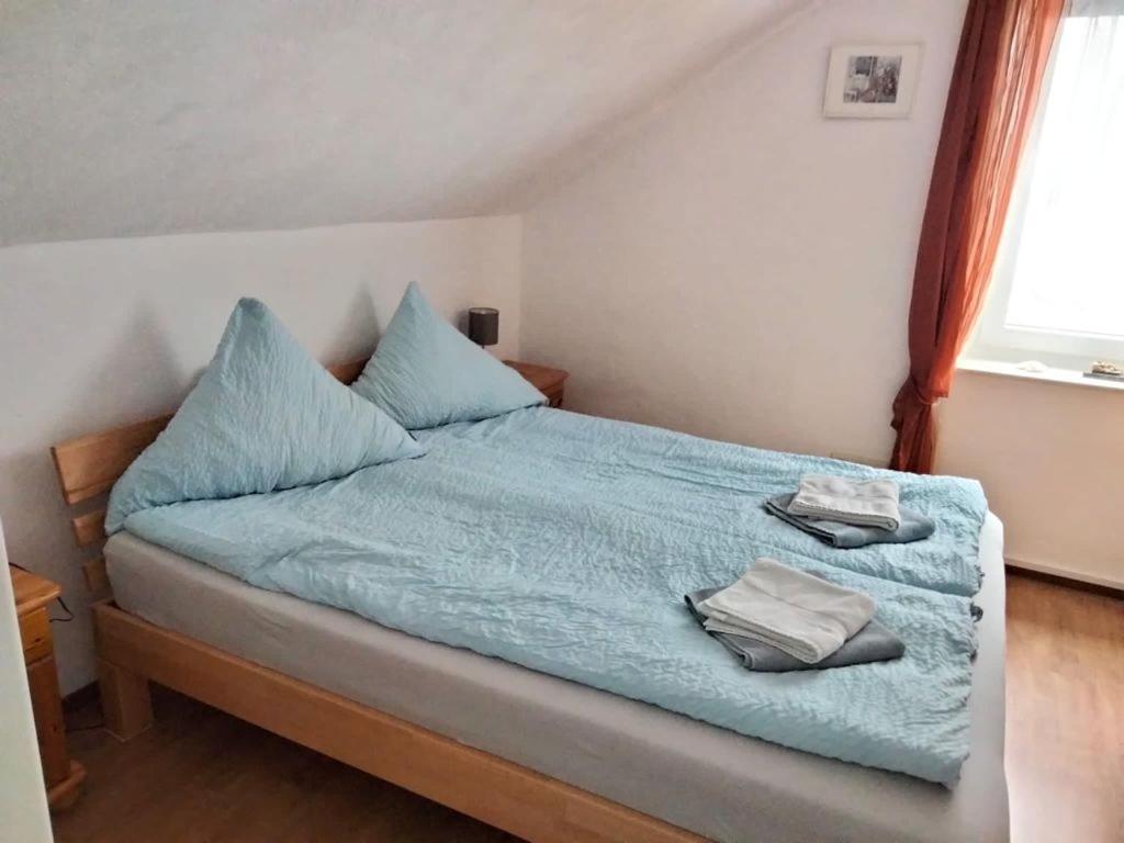Ferienwohnung Neheim Mit Dennis Und Alexander Alexander Mit Klimaanlage Neheim-Husten Exterior foto